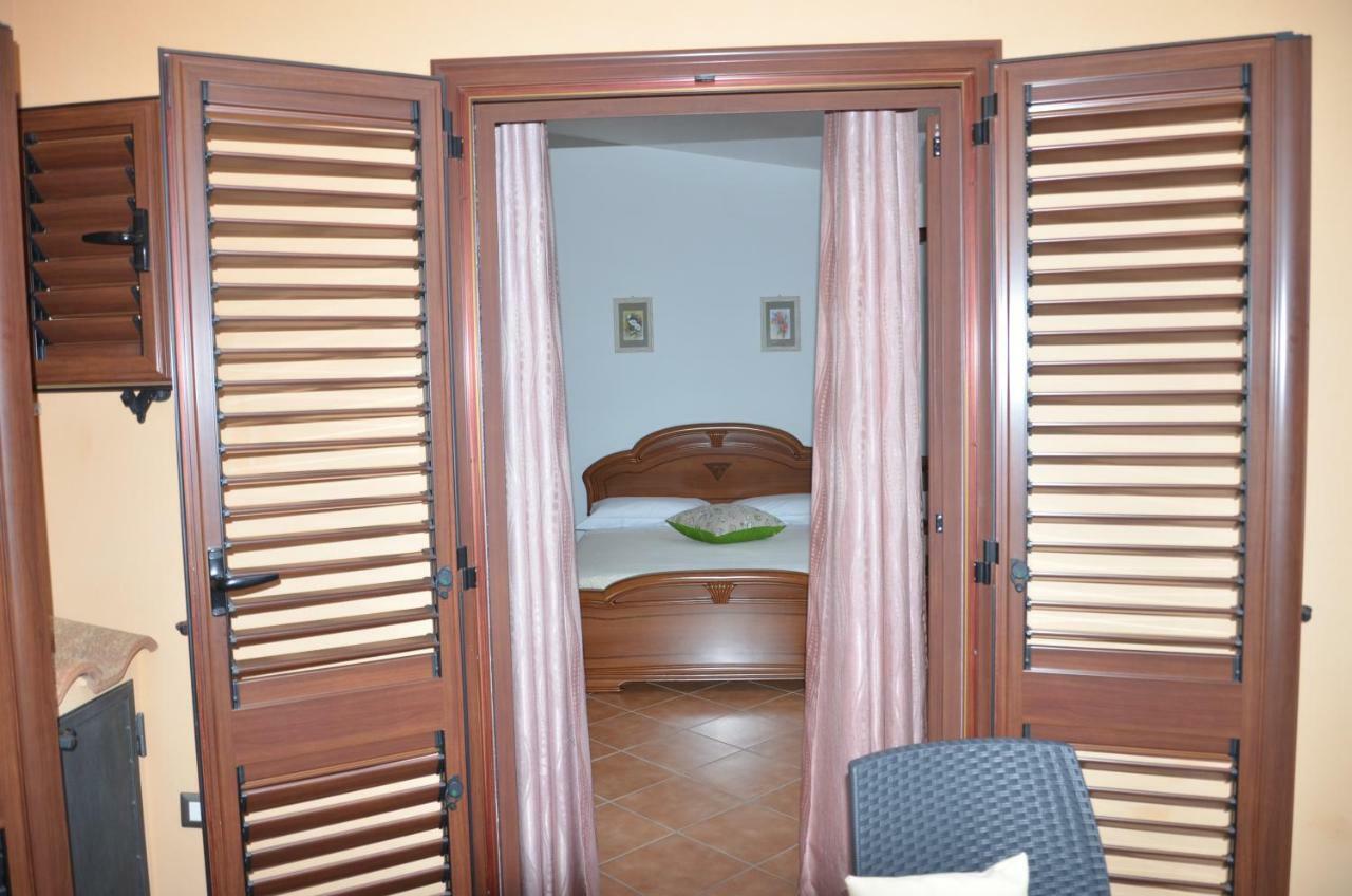 Ferienwohnung Usuonu Baunei Exterior foto
